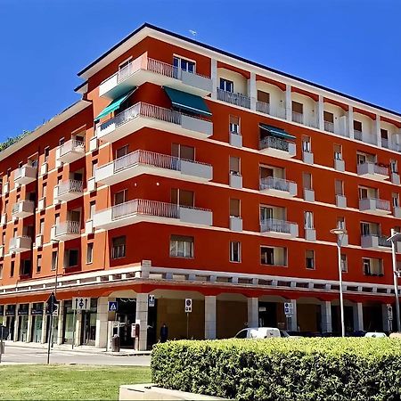 Casa Vacanza Elena เวโรนา ภายนอก รูปภาพ