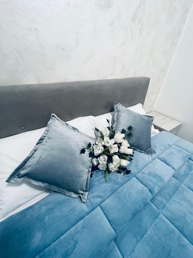 Casa Vacanza Elena เวโรนา ภายนอก รูปภาพ